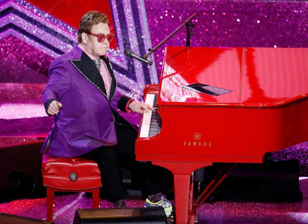 Elton John en la entrega de los Premios Oscar 2020.
