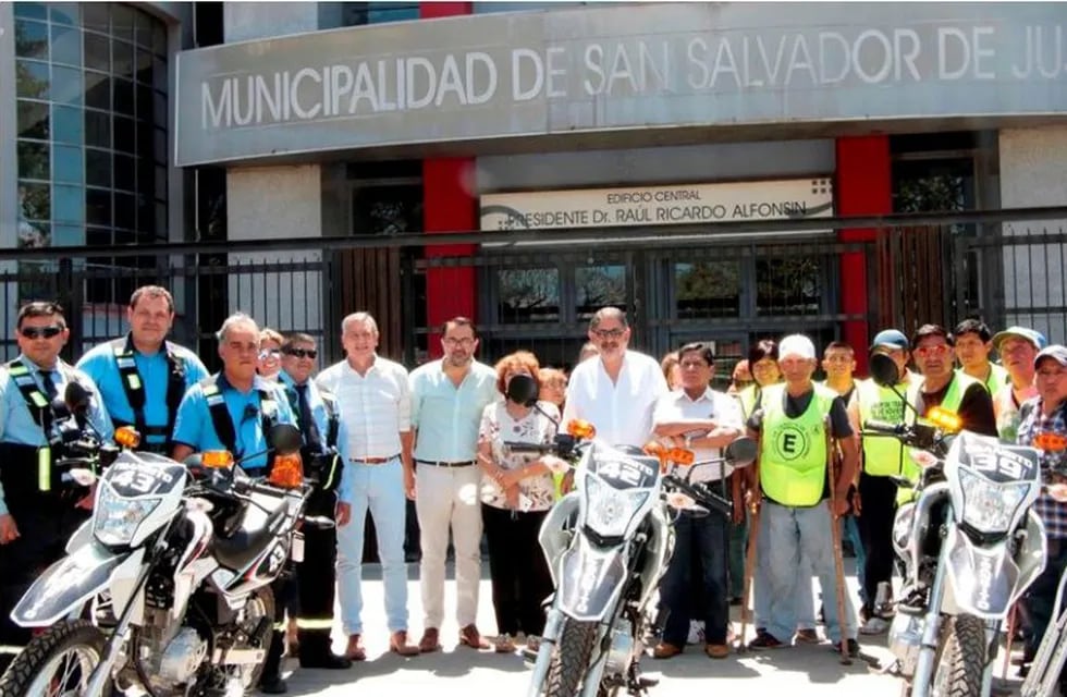 El municipio recibió tres nuevos moto vehículos para ser utilizados por los inspectores de tránsito