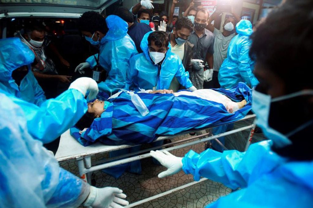 Cerca de 90 personas fueron hospitalizadas. (AFP)