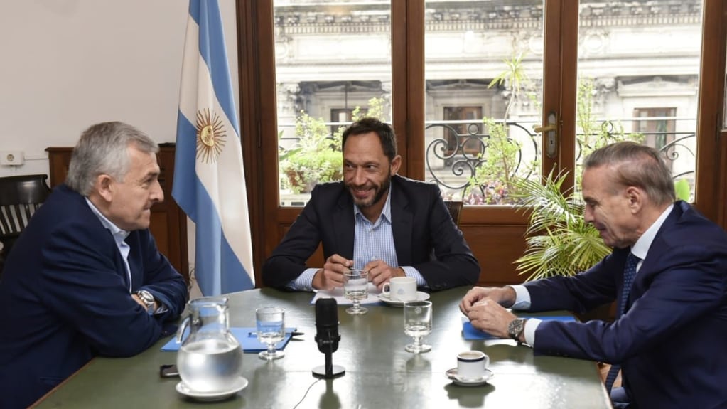 Gerardo Morales, Maximiliano Ferraro y Miguel Pichetto, parte de la cúpula de Juntos por el Cambio. También estará Federico Angelini, el líder provisorio del PRO. 