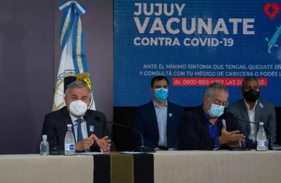 En mayo pasado el gobernador Morales informó a la opinión pública acerca de las negociaciones iniciadas para comprar vacunas, directamente desde la Provincia.