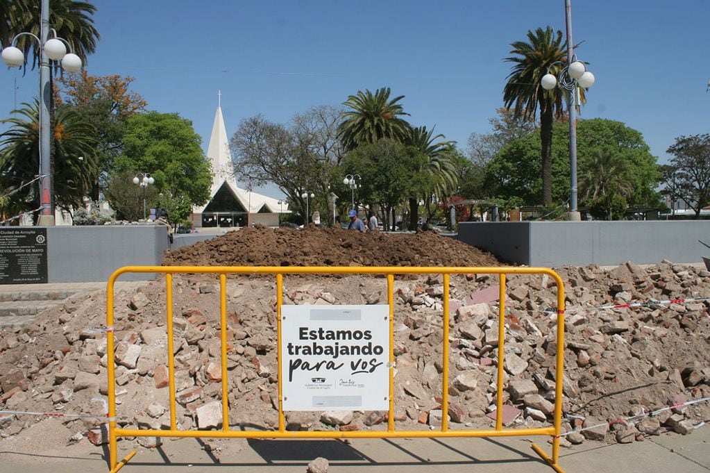 Remodelación de la Plaza 25 de Mayo en Arroyito