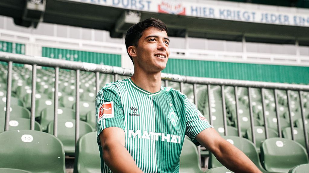 Julián Malatini fue presentado como nuevo jugador de Werder Bremen. (Bremen)