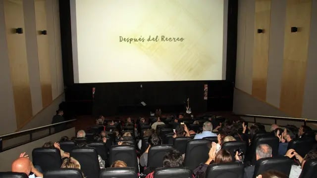 DESPUÉS DEL RECREO estrenó a sala llena y enfrenta su primera semana en pantalla grande