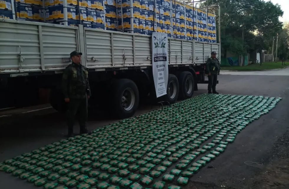 Detectaron 200 kilos de hojas de coca en un camión con limones