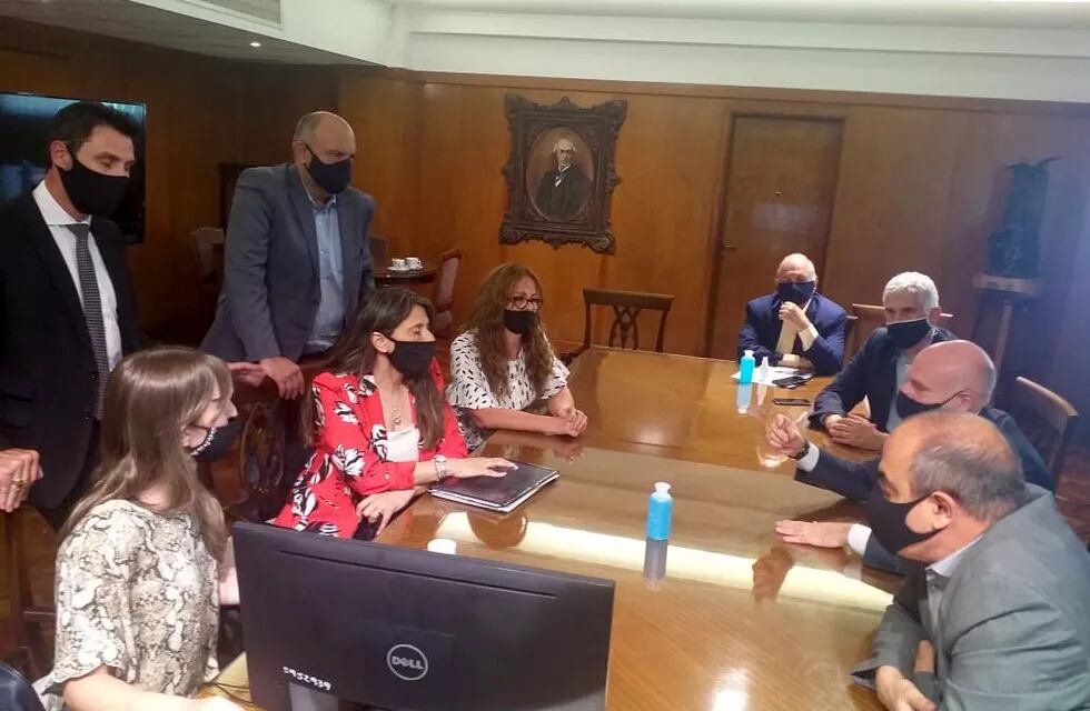 La Corte se reunión con la la Federación de Colegios de Abogados y Procuradores de Mendoza para implementar el expediente digital.