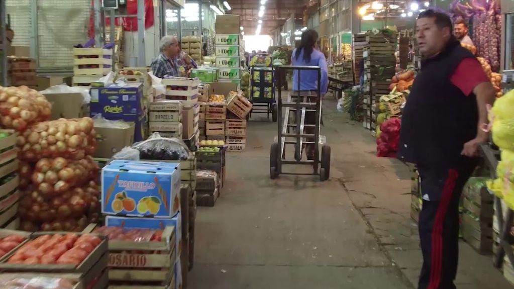 La banda opera en el mercado de productores de Rosario