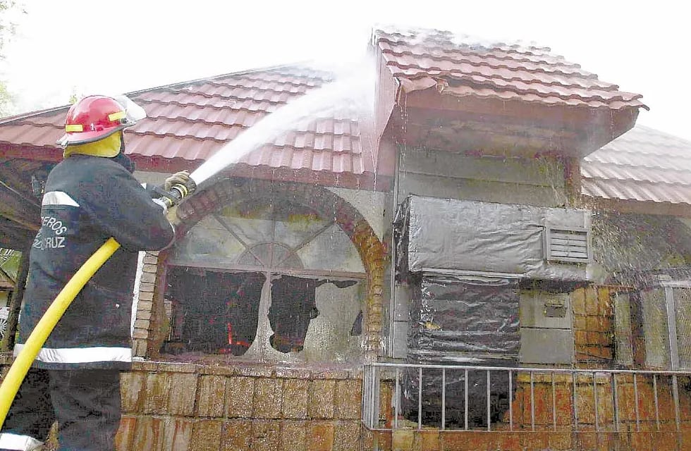 Un niño salvó a su hermanita mientras se incendiaba su casa. (Imagen ilustrativa).