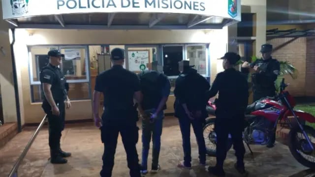 Campo Grande: robaron una motocicleta y fueron detenidos en un control policial