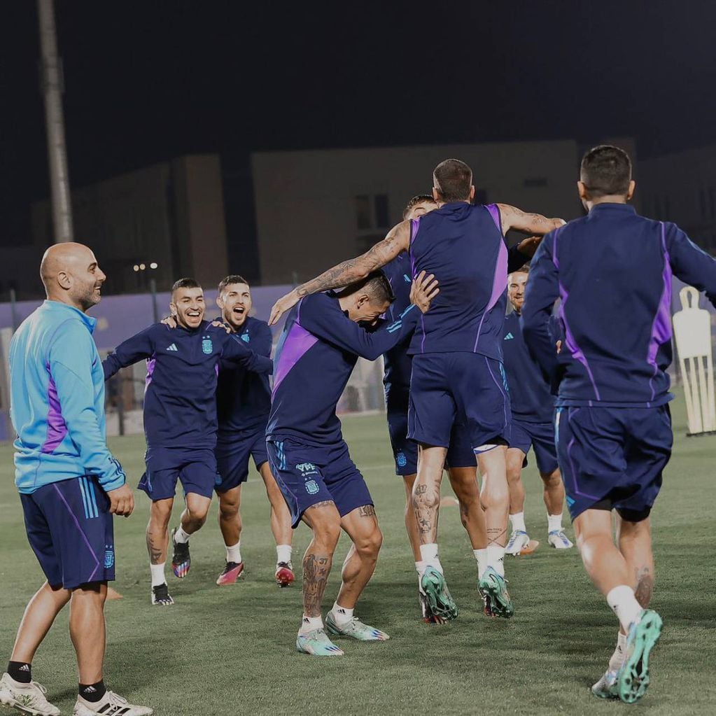 Angelito se divirtió durante el último entrenamiento en Doha.