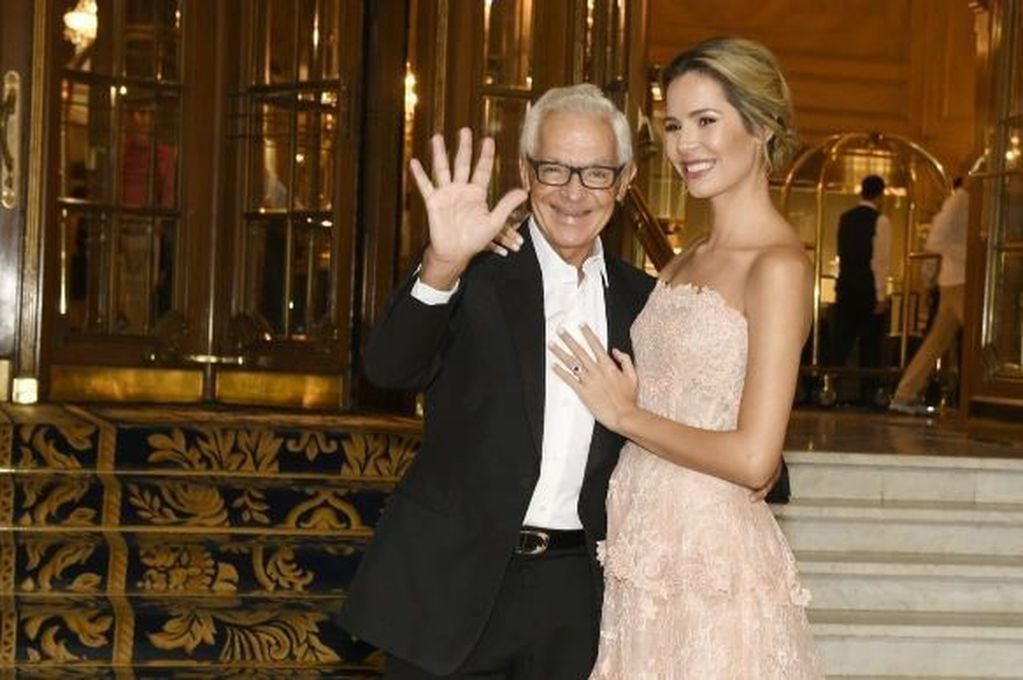El 22 de febrero pasado Eduardo Costantini y Elina Fernández dieron el "sí" en una fiesta que se llevó a cabo en el lujoso hotel Alvear.