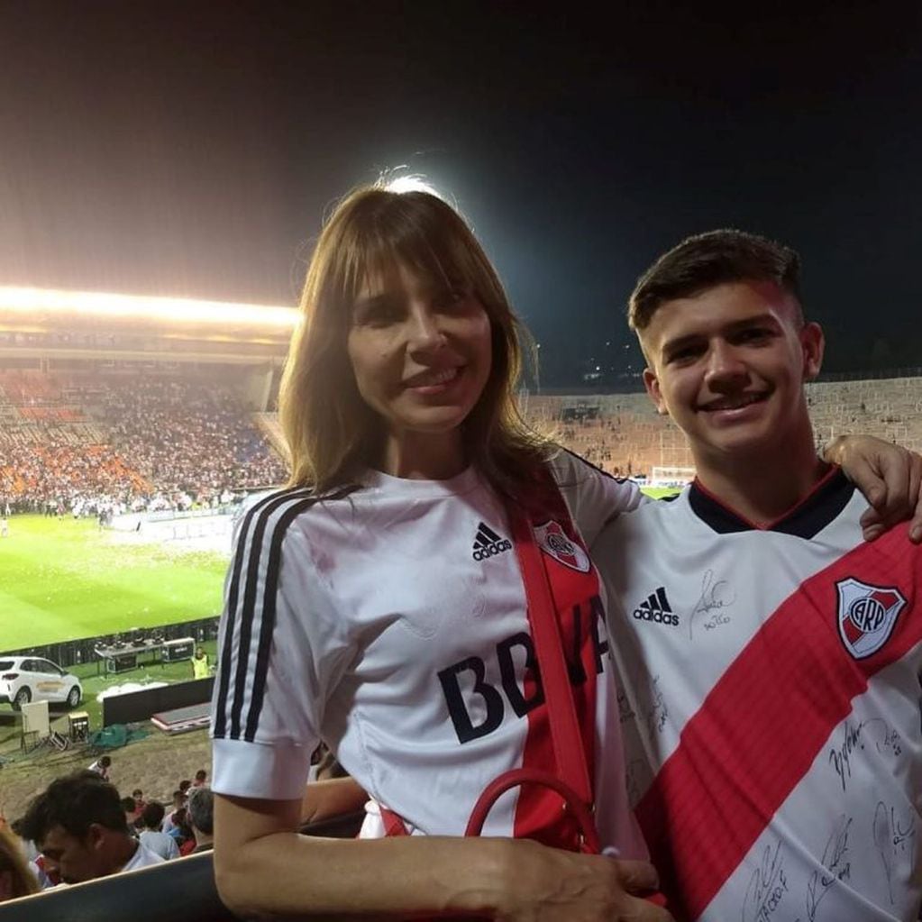 Lorena Meritano y su hijo en Mendoza (Instagram)