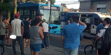 Balearon a un colectivero en Rosario