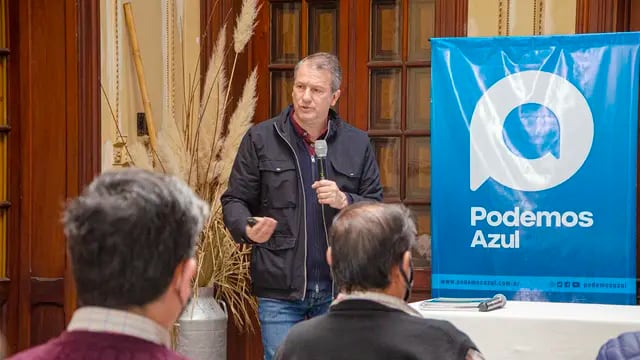 Javier Varani dio una charla para Podemos Azul