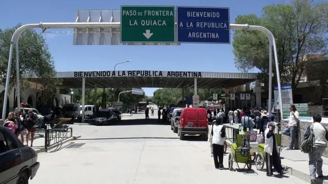 Paso fronterizo La Quiaca-Villazón