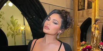 Kylie Jenner se grabó eligiendo un look casual en TikTok y fue furor entre sus fanáticos