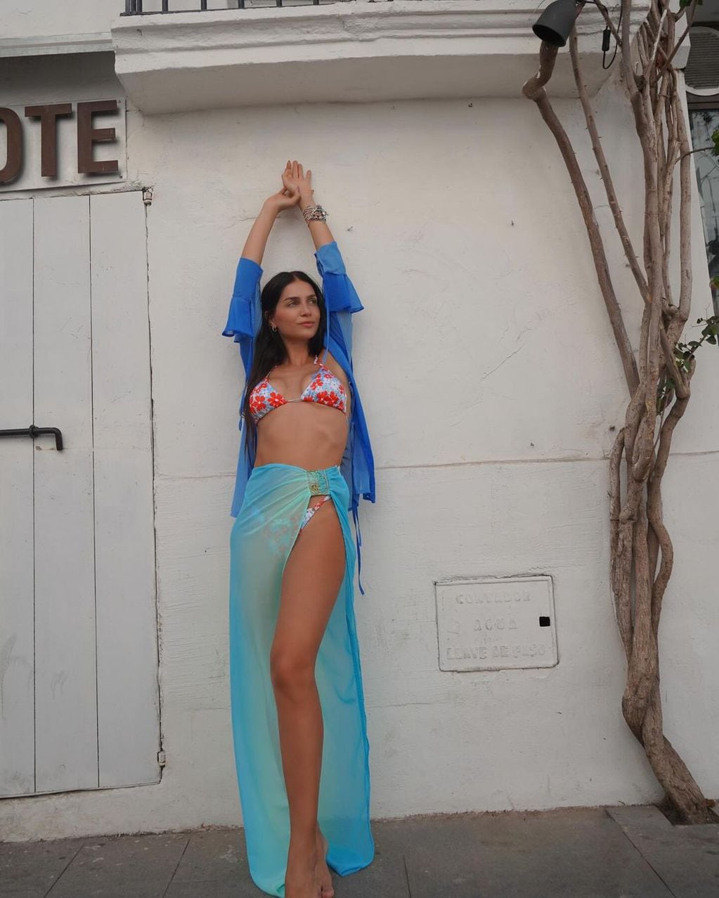 Zaira Nara deslumbró con una bikini XXS por las calles de Ibiza