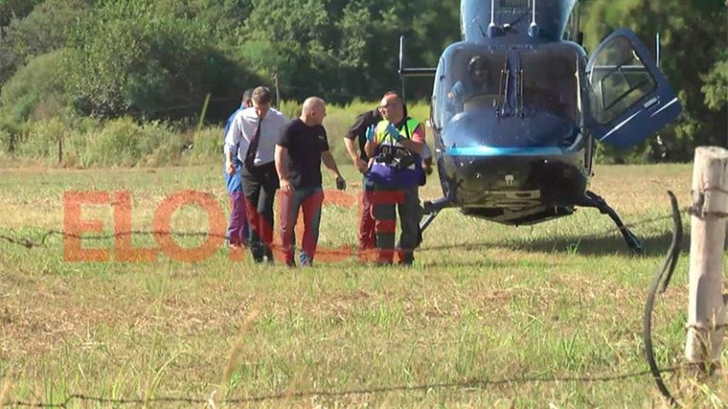 El fiscal Leandro Dato descendió del helicóptero y se introdujo en una zona de espesa vegetación