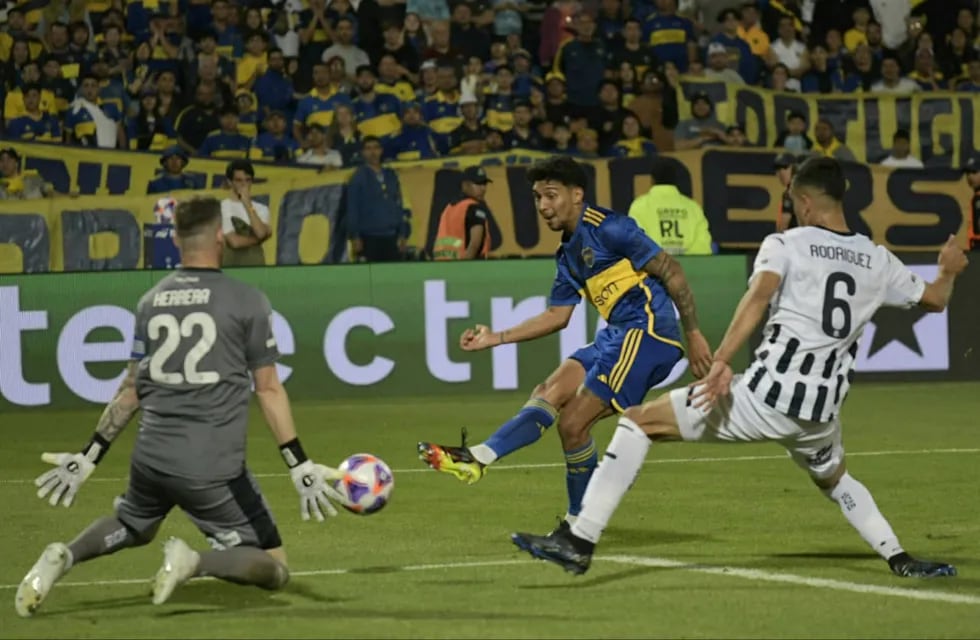 Talleres enfrenta a Boca por los cuartos de final de la Copa Argentina / Orlando Pelichotti.