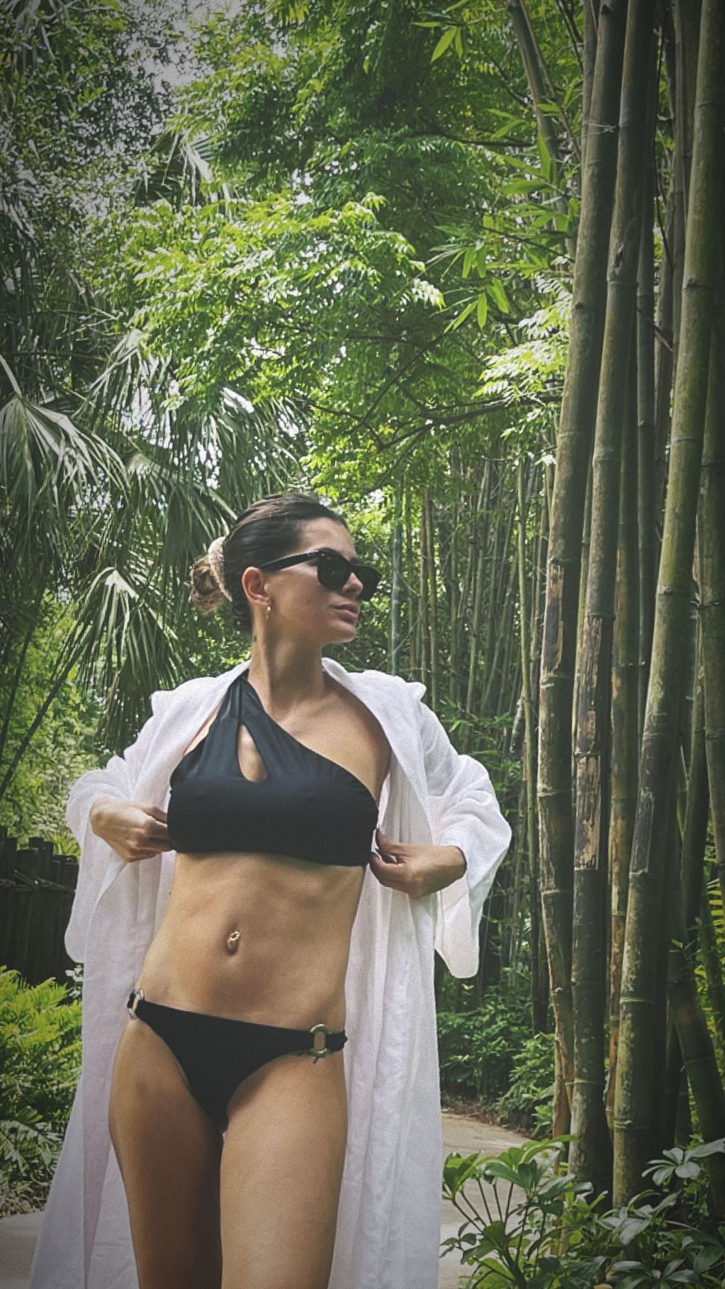 La China Suárez y otra foto en bikini.