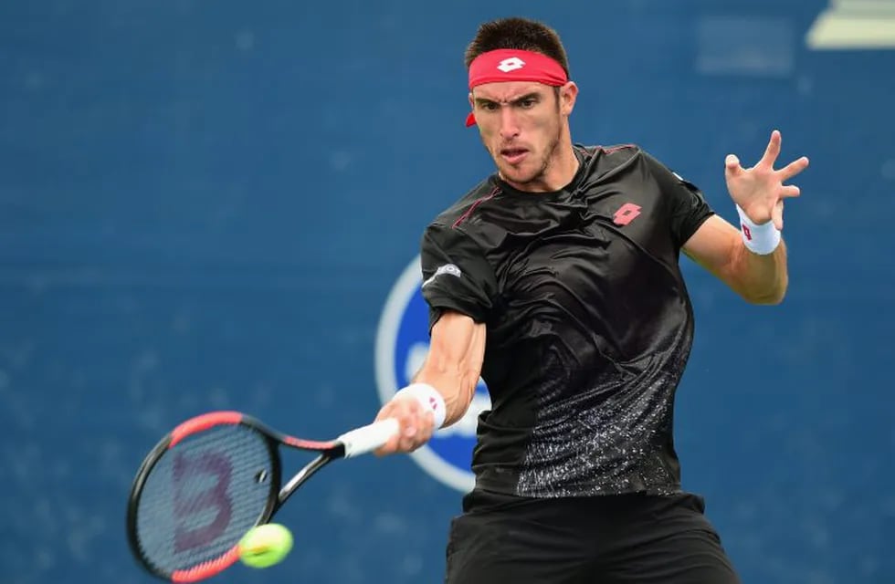 WINSTON-SALEM, NC - AUGUST 20: Leonardo Mayer of Argentina  during the first day of the Winston-Salem Open at Wake Forest University on August 20, 2018 in Winston-Salem, North Carolina.   Jared C. Tilton/Getty Images/AFP\r\n== FOR NEWSPAPERS, INTERNET, TELCOS & TELEVISION USE ONLY == eeuu Leonardo Mayer campeonato torneo abierto Winston Salem tenis partido tenista argentino
