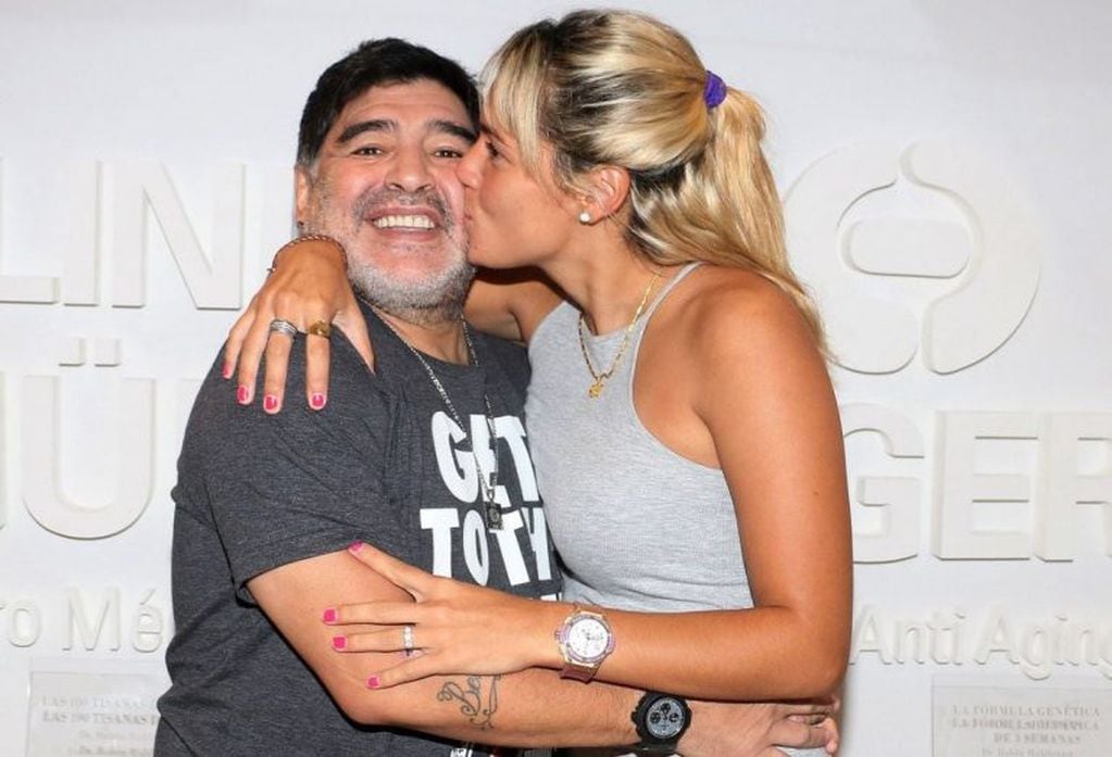 Rocío Oliva viajó para reencontrarse con Maradona.