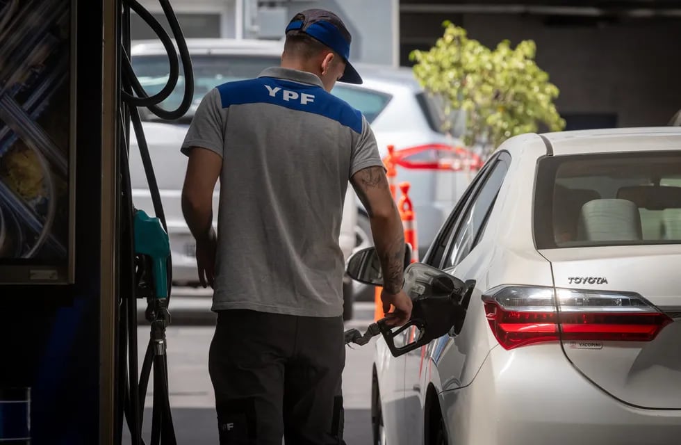 Imparable: YPF y Shell volvieron a aumentar la nafta