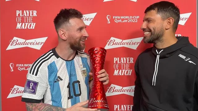 Encuentro entre Messi y Agüero