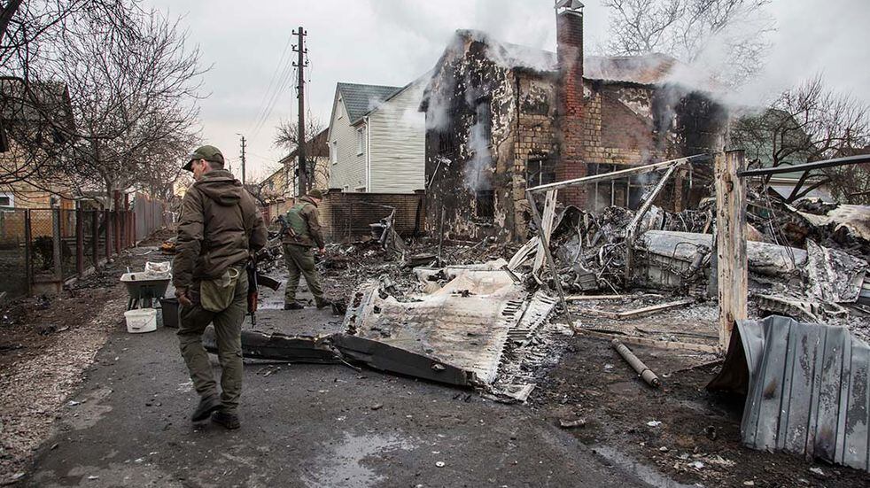 Al tercer día de la invasión rusa, hay 198 civiles muertos y más de mil heridos en Ucrania