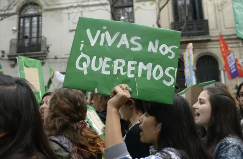 8M: Cómo, cuándo, dónde se realiza la marcha por el día de la mujer en Paraná