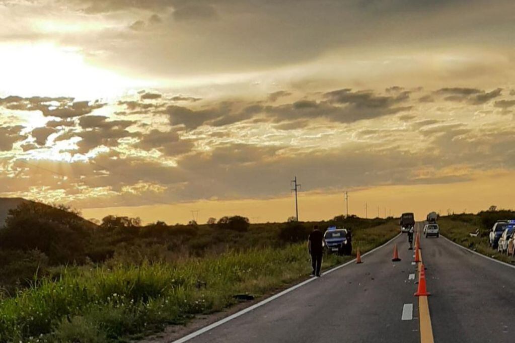 Córdoba. El choque ocurrió en la ruta nacional 60, entre las localidades de Deán Funes y Los Pozos. (Gentileza La Radio de Totoral)