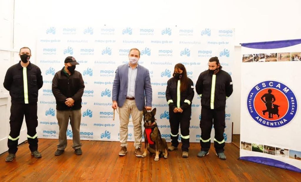 El Intendente Matias Stevanato firmó con convenio con ESCAM para que el equipo pueda entrenar en un espacio estratégico.