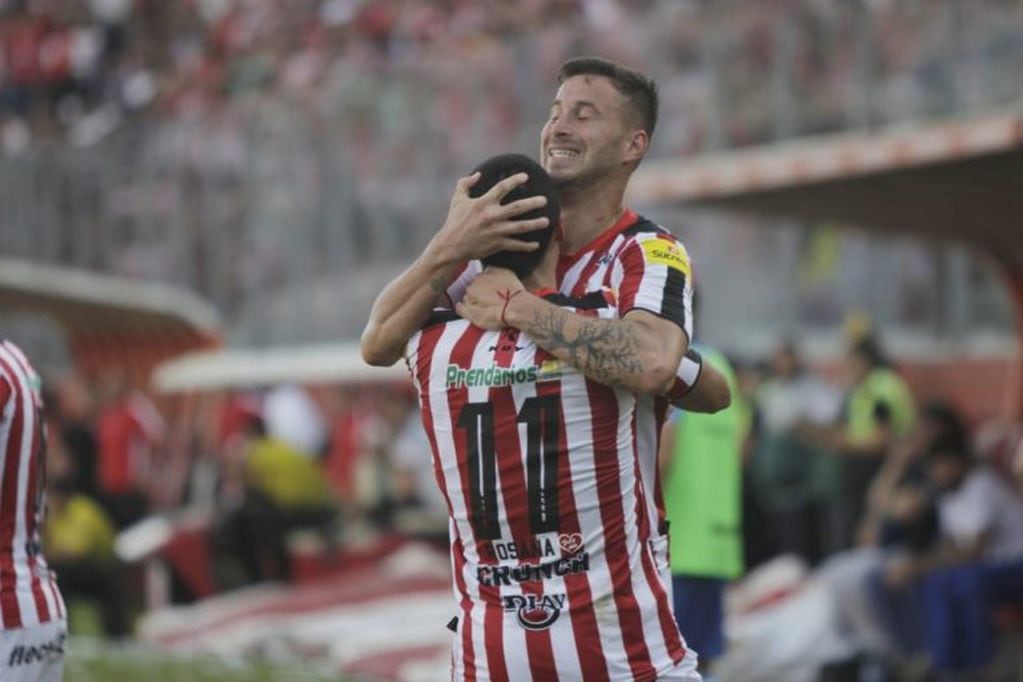 Luciano Pons rompe el cero en La Ciudadela ante Atlético Rafaela (Foto: Prensa San Martín de Tucumán).