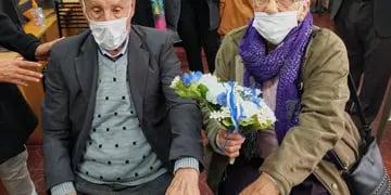 Tras 58 años de amor se casaron en plena pandemia