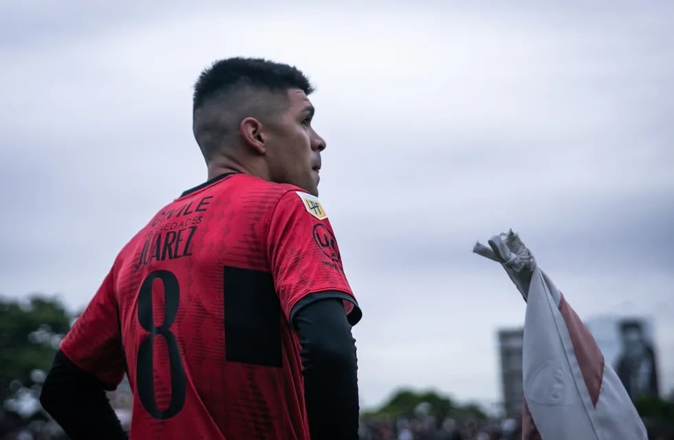 Fernando Juárez, figura en la victoria de Platense contra Boca. Será rival por primera vez de Talleres (Platense)