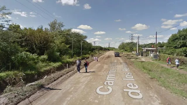 EL LUGAR. Fue en avenida Las Malvinas de Monte Cristo, camino a Capilla de los Remedios (Google Street View).