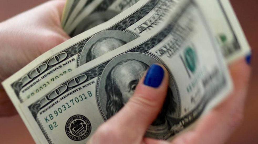El dólar blue subió. Foto: REUTERS.