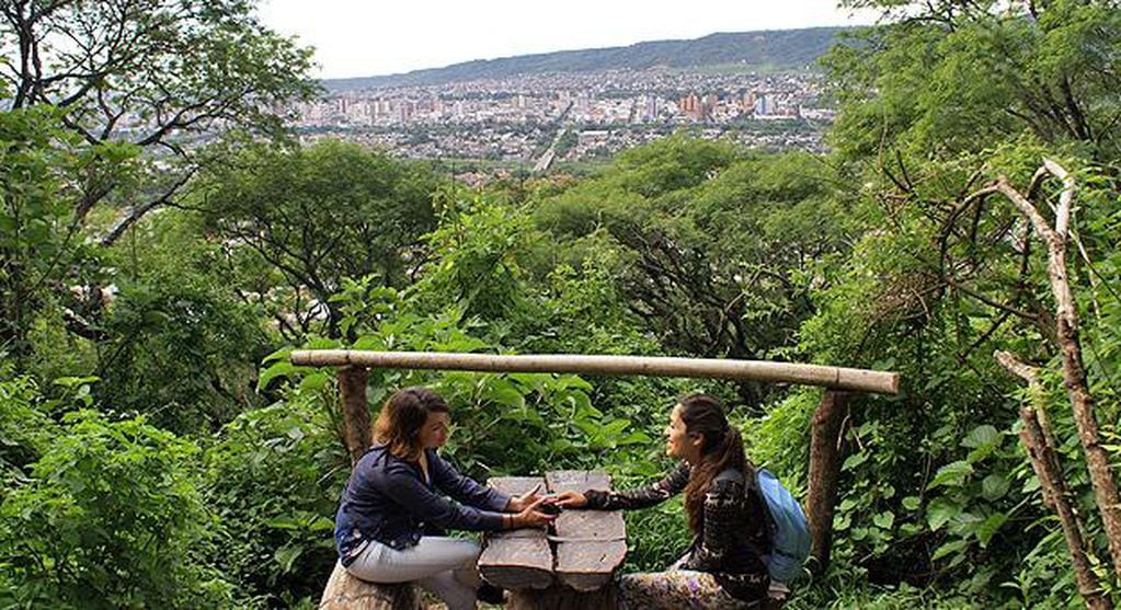 Parque Botánico en Jujuy: desde sus miradores podes ver un hermoso atardecer.