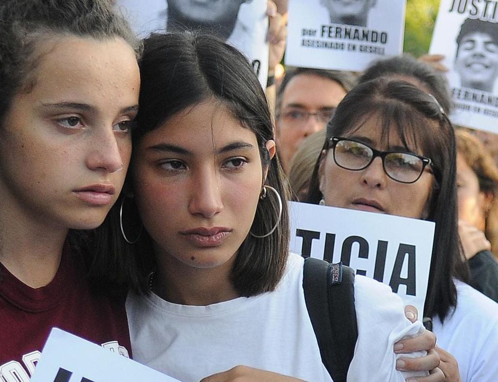 Julieta Rossi en el pedido de justicia por la tragedia de su novio, Fernando Báez Sosa. Foto: web.