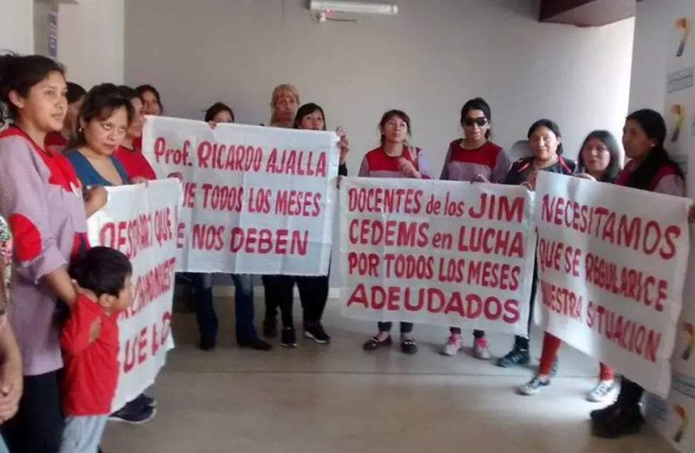 Docentes del JIM llevan seis meses sin cobrar sus salarios en Jujuy