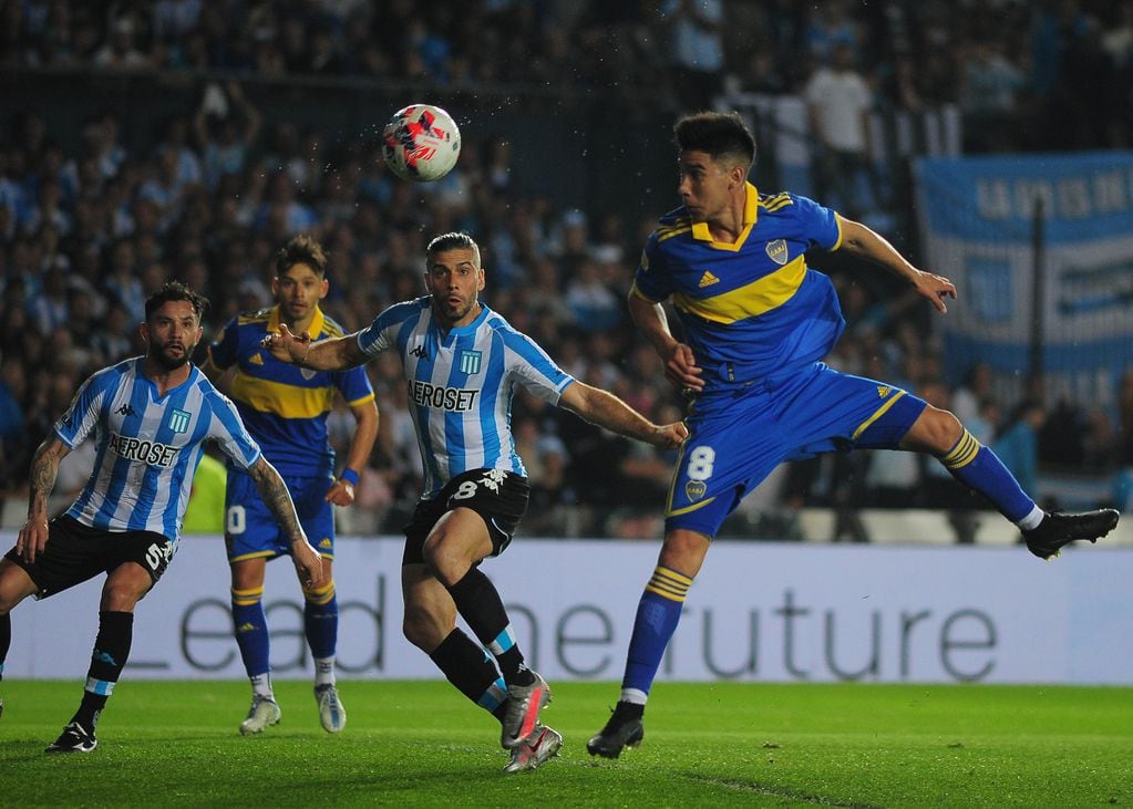Racing y Boca no se sacaron ventajas en el clásico jugado en el Cilindro de Avellaneda por la fecha 13 de la Liga Profesional. (Fotobaires)