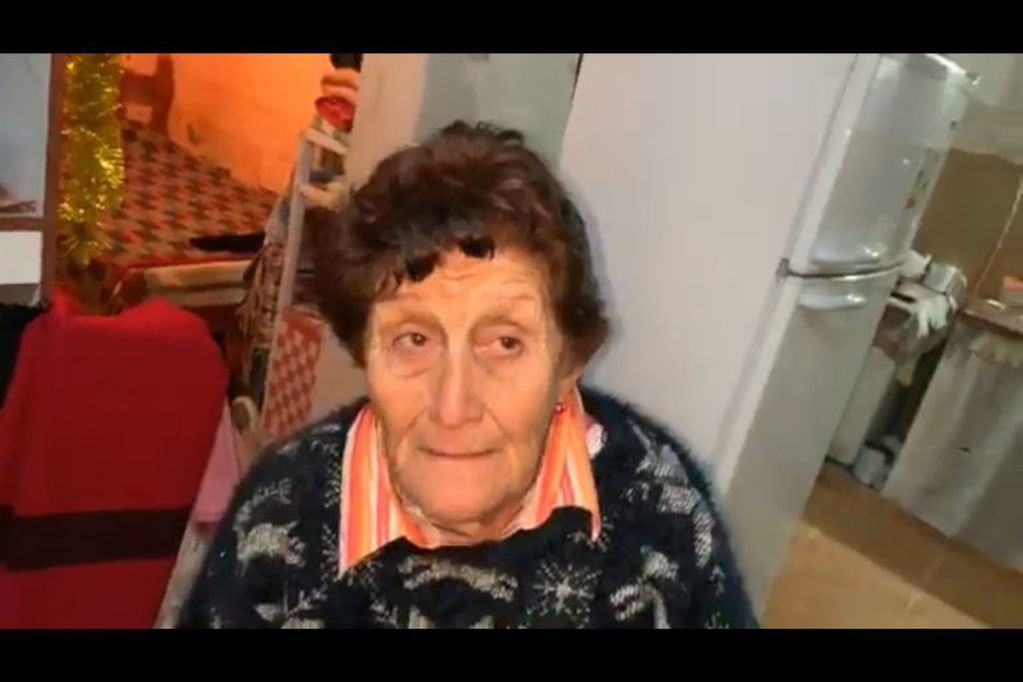 Luisa tiene casi 80 años y está pasando por una tragedia (captura Facebook Que Pasa Salta)