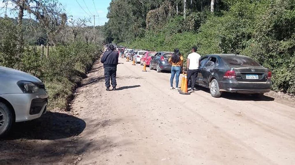 Más de veinte vehículos fueron llevados a la Central de Policía, por estar sus ocupantes involucrados en la fiesta clandestina de Ocloyas.