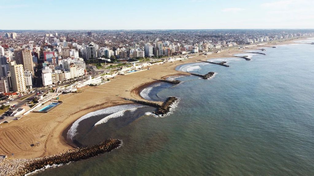 La playa Argentina que está nominada a la mejor de Sudamérica y a la que se puede ir con Previaje 5.