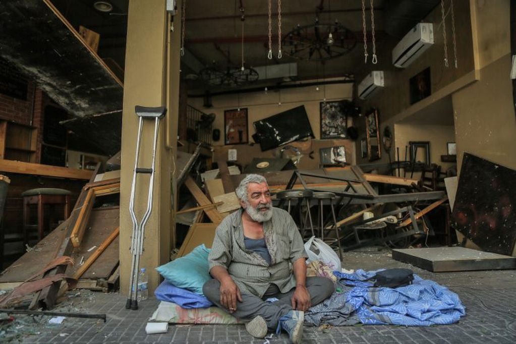 El día después de la trágica explosión en Beirut. (Foto: DPA)