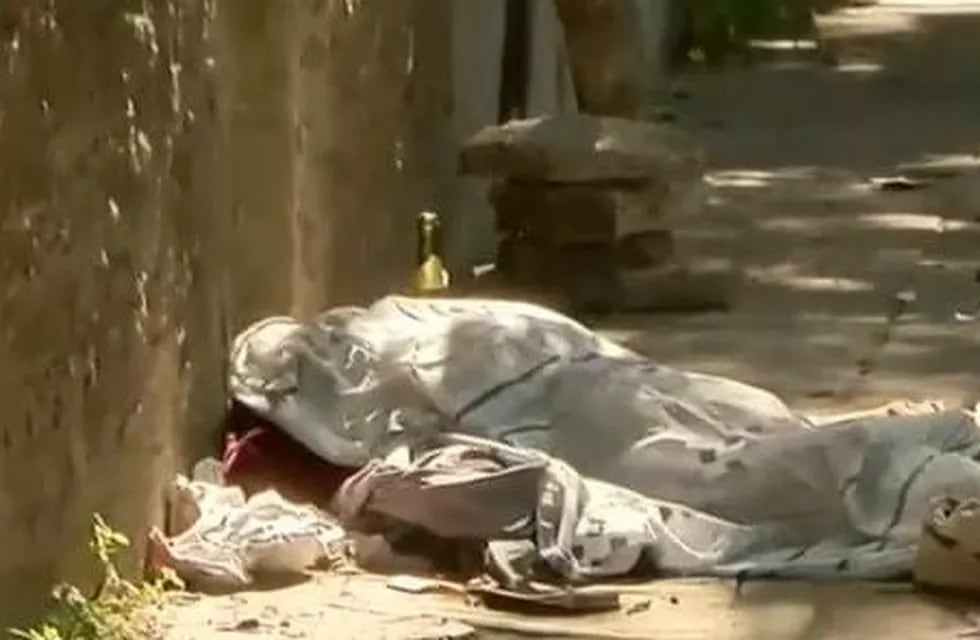 La víctima fatal hallada en Olivé y avenida Sabín era una hombre en situación de calle. (Captura de pantalla)