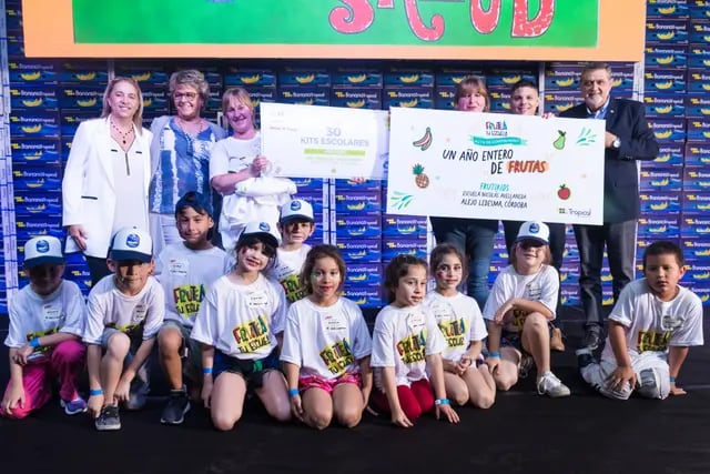 Lanzan un concurso escolar para “alentar a la selección” y ganar un año de fruta para todos los alumnos