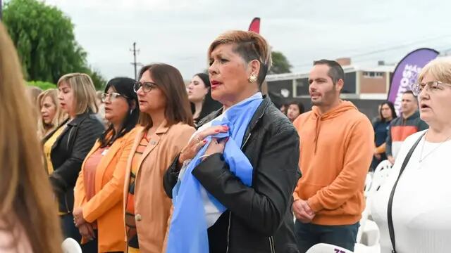 Rosa Camaño pide que le devuelvan la bandera de su hermano ex combatiente de Malvinas
