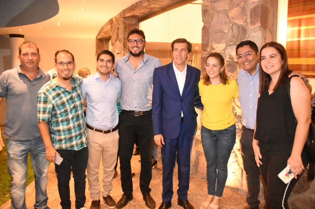 Dirigentes radicales de San Pedro de Jujuy expresaron su apoyo a Sadir en su lanzamiento como candidato a gobernador de la provincia.