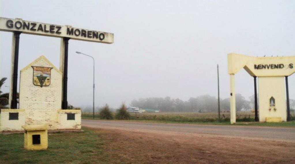 Acceso a la localidad de González Moreno (Infopico)